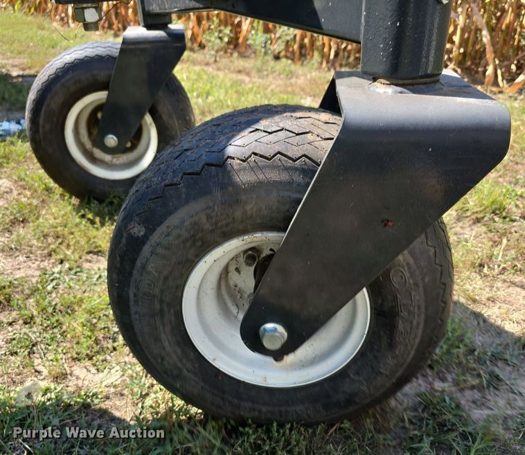 image for item DS4757 2018 Bobcat M Grader 84 skid steer grader