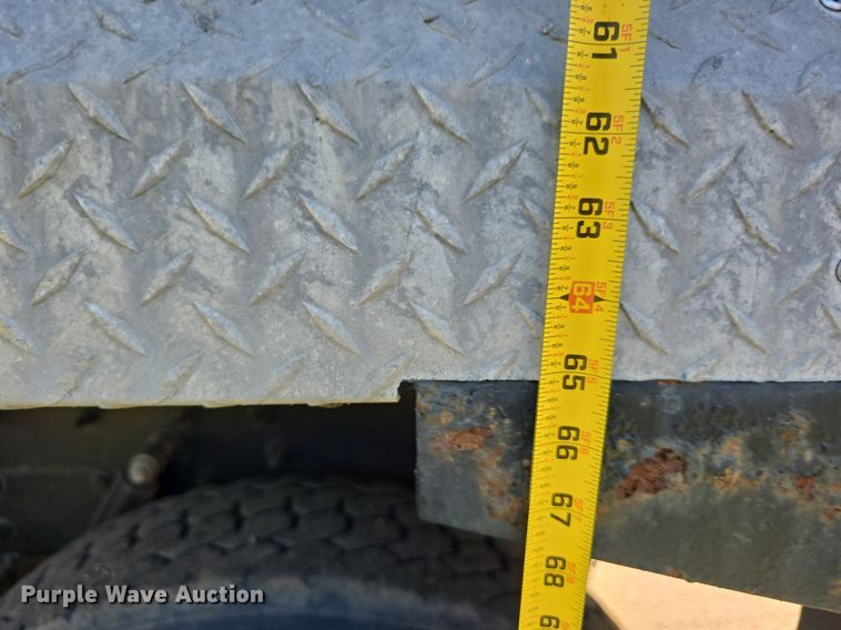 image for item DS4759 2012 Caterpillar CT660 dump truck