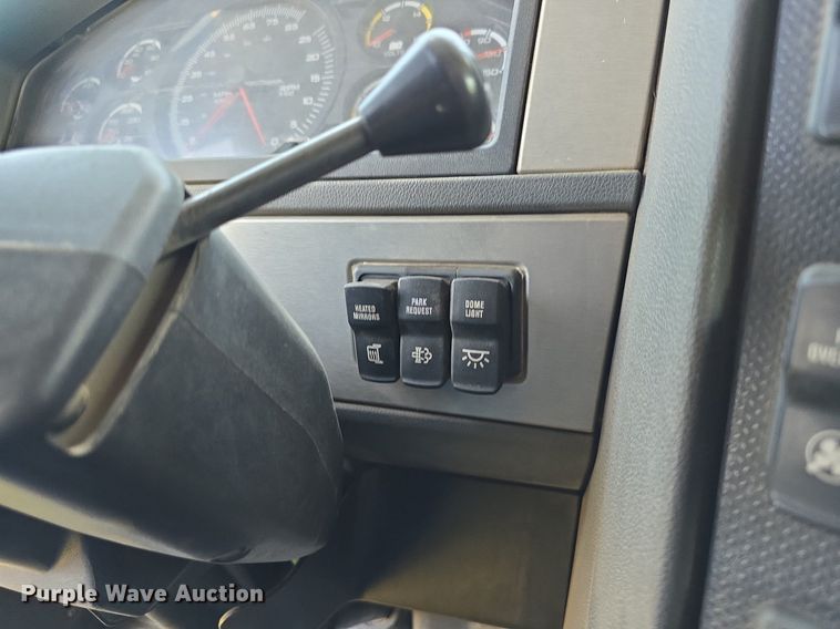 image for item DS4759 2012 Caterpillar CT660 dump truck