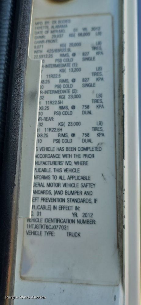 image for item DS4759 2012 Caterpillar CT660 dump truck