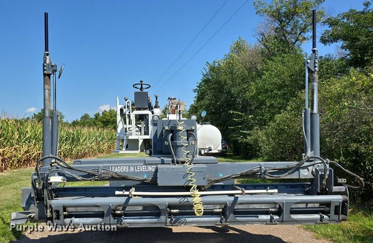 image for item DS4760 Somero SXP laser screed