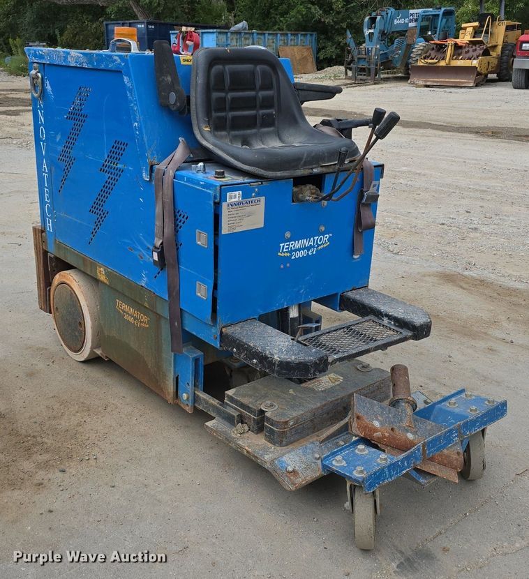 image for item DS4800 2008 Innovatech Terminator 2000-EI floor scraper