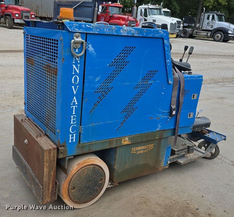 image for item DS4800 2008 Innovatech Terminator 2000-EI floor scraper