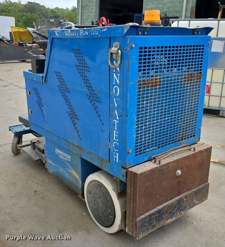 image for item DS4800 2008 Innovatech Terminator 2000-EI floor scraper