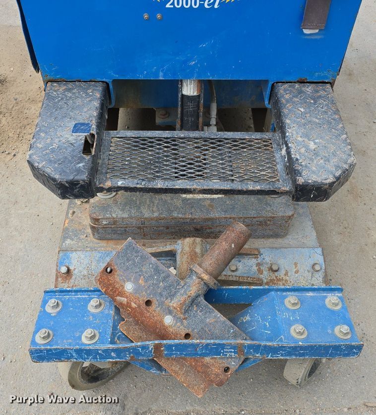 image for item DS4800 2008 Innovatech Terminator 2000-EI floor scraper