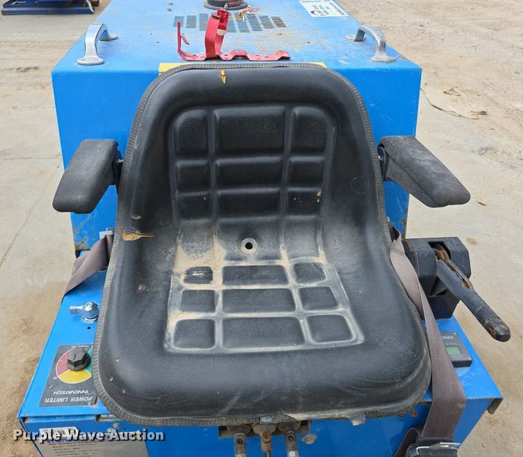 image for item DS4800 2008 Innovatech Terminator 2000-EI floor scraper