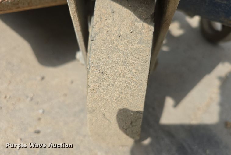 image for item DS4800 2008 Innovatech Terminator 2000-EI floor scraper