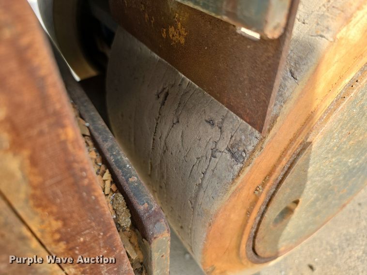 image for item DS4800 2008 Innovatech Terminator 2000-EI floor scraper