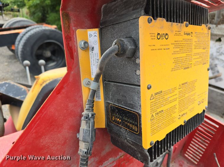 image for item DS4802 Taylor Tools Bronco 896B Hybrid Optimum floor scraper