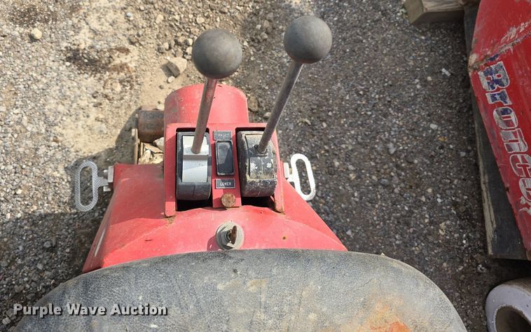 image for item DS4803 Taylor Tools Bronco 393 floor scraper