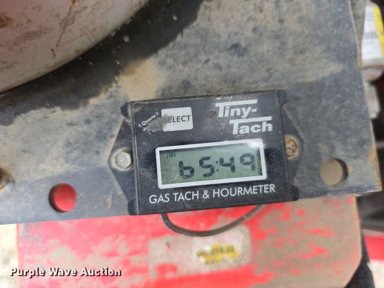 image for item DS4803 Taylor Tools Bronco 393 floor scraper