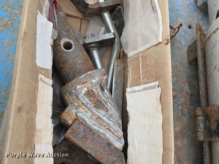 image for item DS4804 Innovatech Terminator 2000 floor scraper