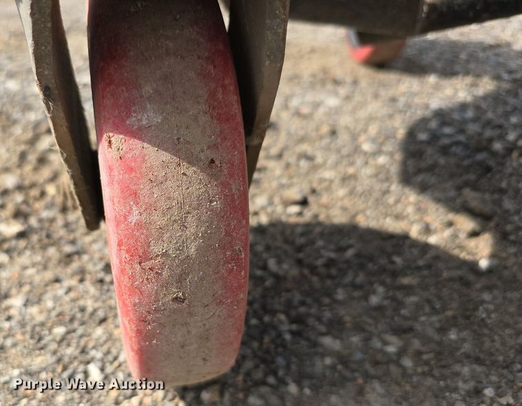 image for item DS4804 Innovatech Terminator 2000 floor scraper