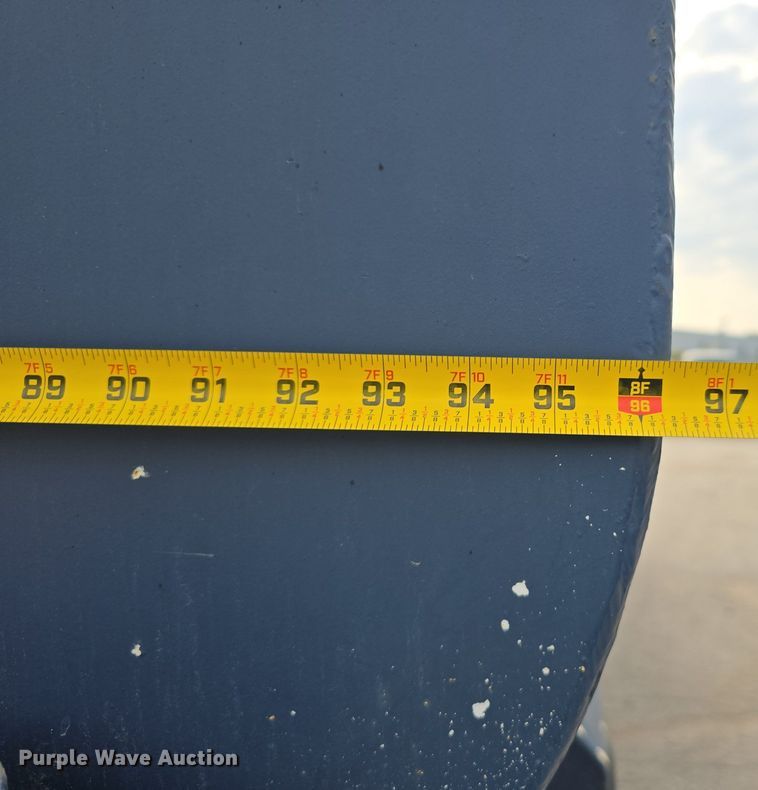 image for item DS4810 1991 Mack  CH613 water truck