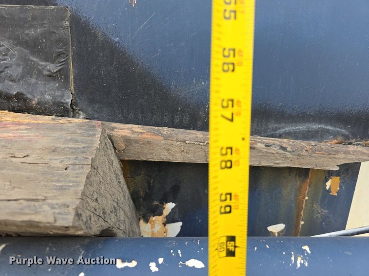 image for item DS4810 1991 Mack  CH613 water truck