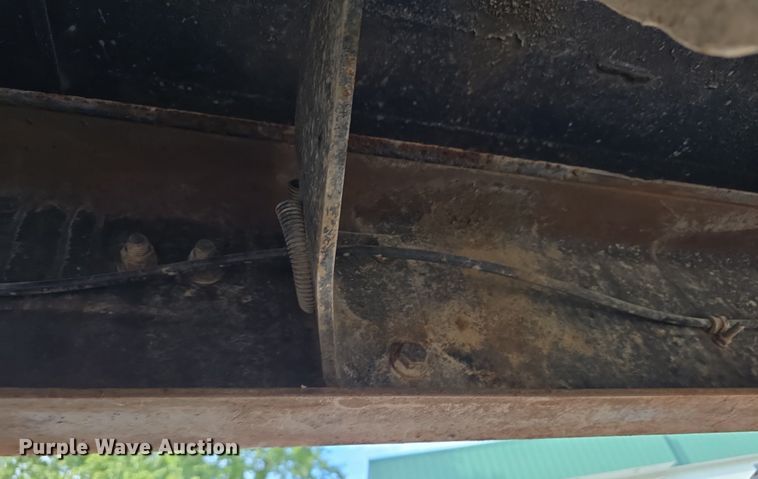 image for item DS4810 1991 Mack  CH613 water truck