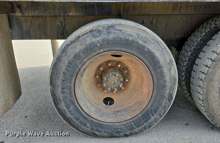 image for item DS4810 1991 Mack  CH613 water truck