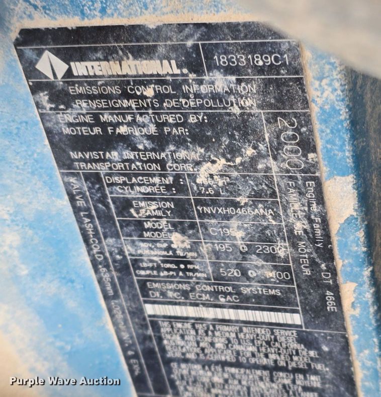 image for item DS4812 2000 International Harvester 4700 flatbed truck