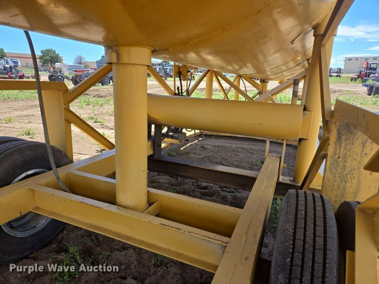 image for item DS7503 1965 Klein KPT-120 water tank