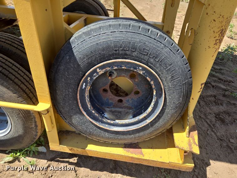 image for item DS7503 1965 Klein KPT-120 water tank