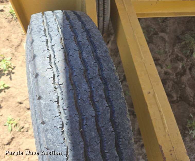 image for item DS7503 1965 Klein KPT-120 water tank