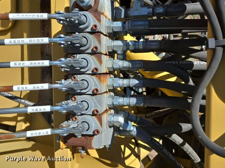 image for item DS7504 Rainier Hydraulics 16PDA wood processor