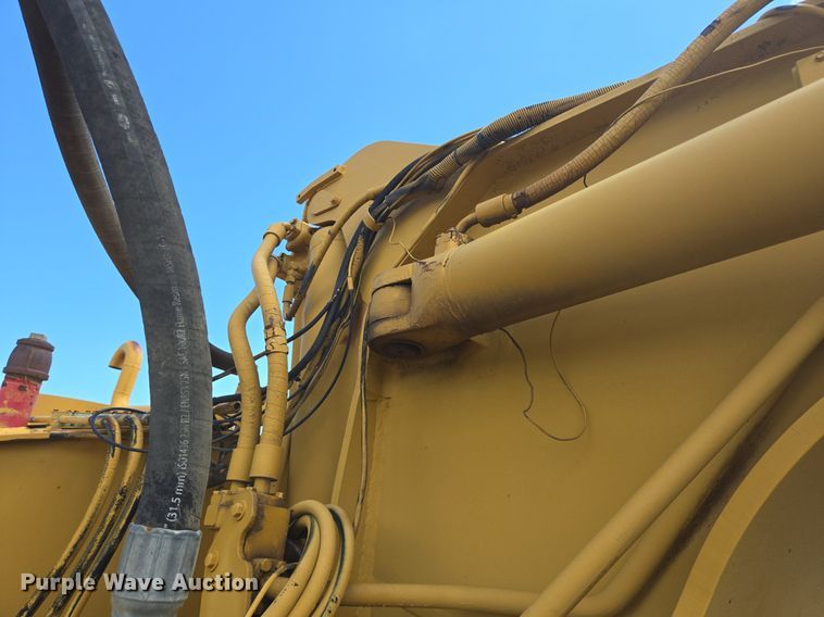 image for item DS7505 1978 Caterpillar 621 water wagon