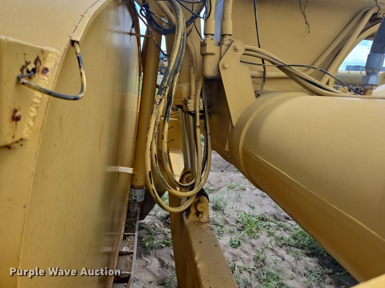 image for item DS7505 1978 Caterpillar 621 water wagon