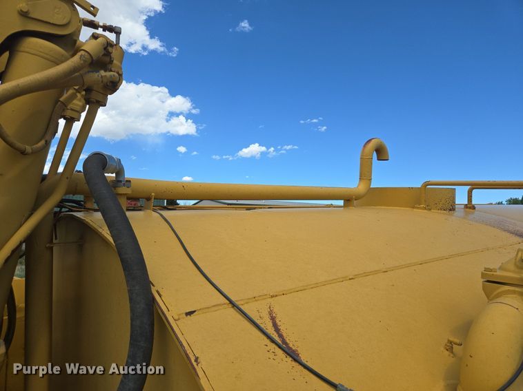 image for item DS7505 1978 Caterpillar 621 water wagon