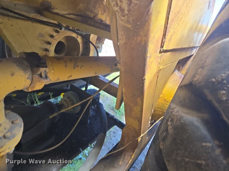 image for item DS7505 1978 Caterpillar 621 water wagon