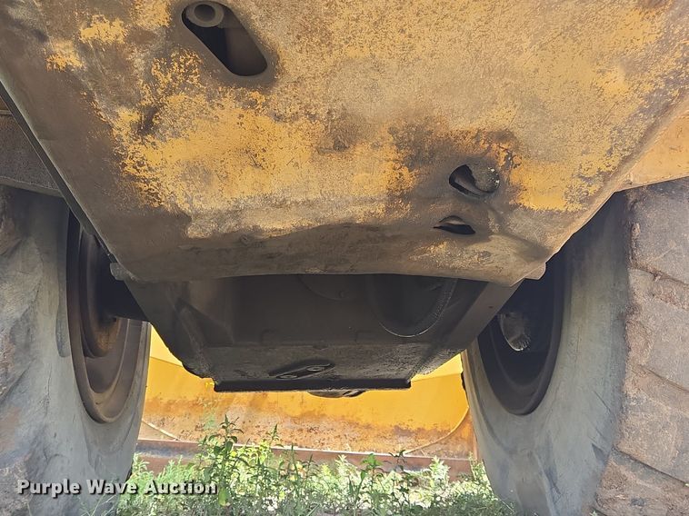 image for item DS7505 1978 Caterpillar 621 water wagon