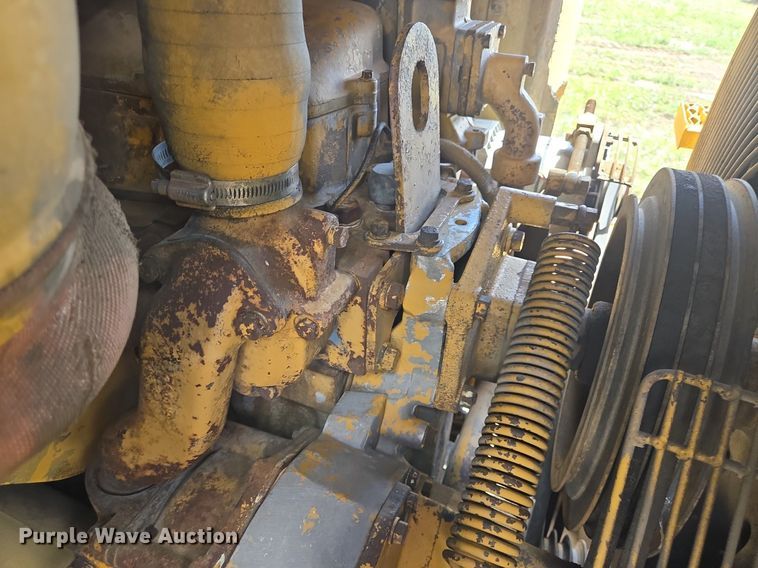 image for item DS7505 1978 Caterpillar 621 water wagon