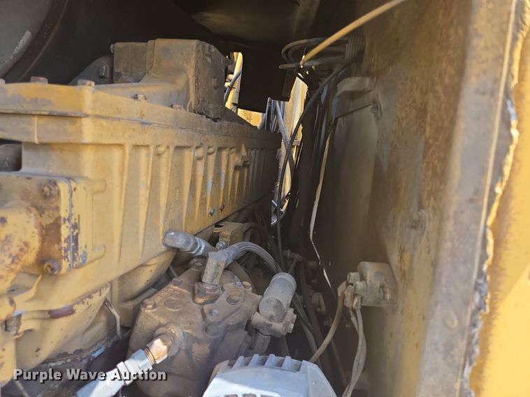 image for item DS7505 1978 Caterpillar 621 water wagon