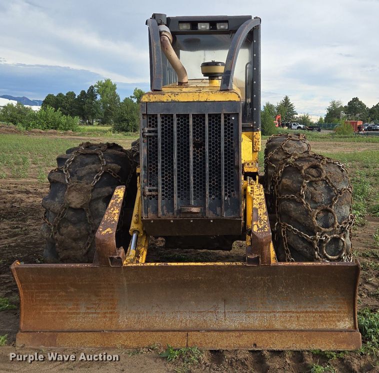 image for item DS7511 1996 Caterpillar 515 skidder