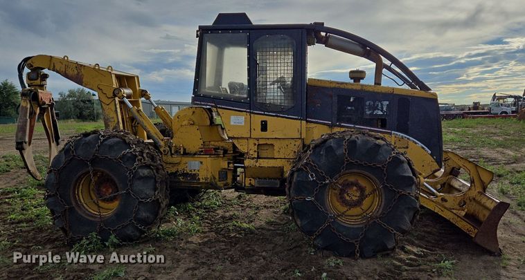 image for item DS7511 1996 Caterpillar 515 skidder