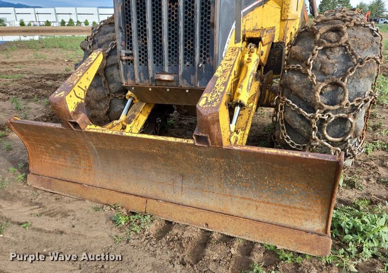 image for item DS7511 1996 Caterpillar 515 skidder