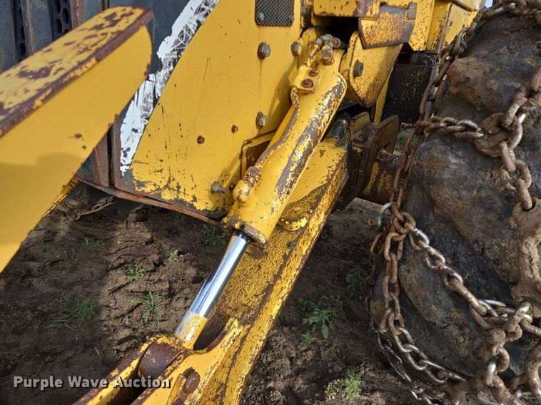 image for item DS7511 1996 Caterpillar 515 skidder
