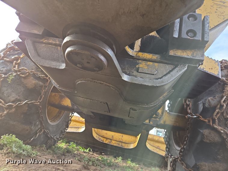 image for item DS7511 1996 Caterpillar 515 skidder