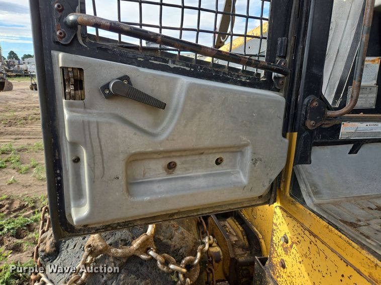 image for item DS7511 1996 Caterpillar 515 skidder