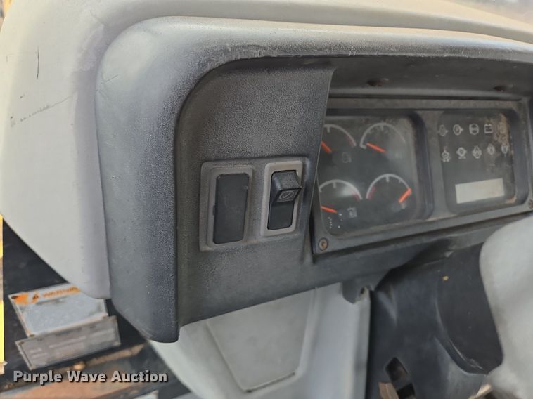 image for item DS7511 1996 Caterpillar 515 skidder