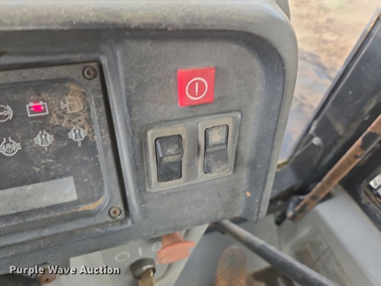 image for item DS7511 1996 Caterpillar 515 skidder