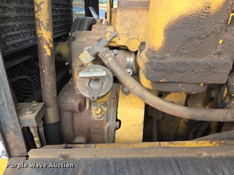 image for item DS7511 1996 Caterpillar 515 skidder