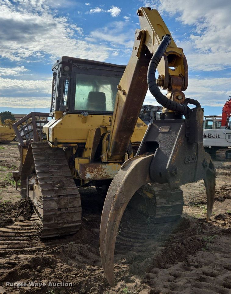 image for item DS7512 1999 Caterpillar 517 skidder