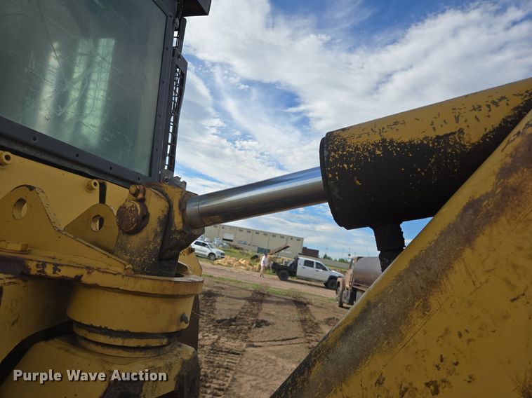 image for item DS7512 1999 Caterpillar 517 skidder