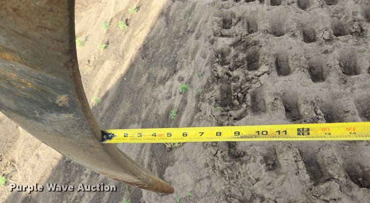 image for item DS7512 1999 Caterpillar 517 skidder