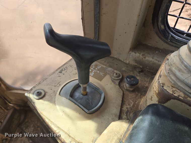 image for item DS7512 1999 Caterpillar 517 skidder