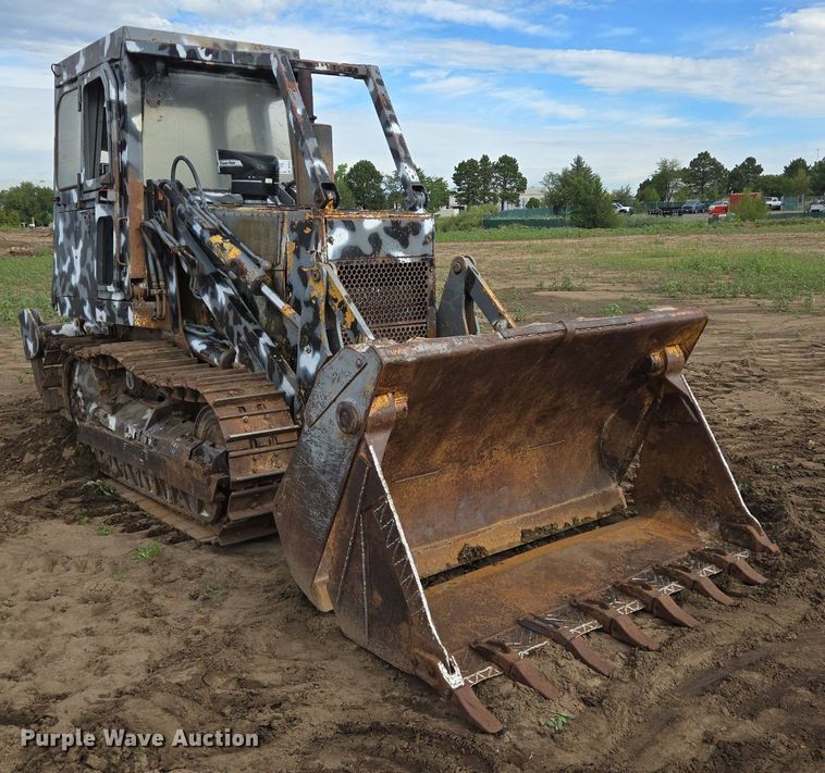 image for item DS7514 Case 1155 track loader