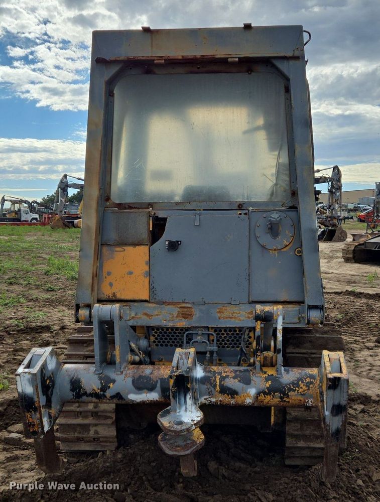 image for item DS7514 Case 1155 track loader