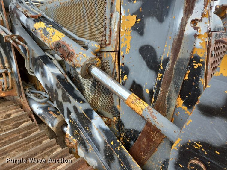 image for item DS7514 Case 1155 track loader