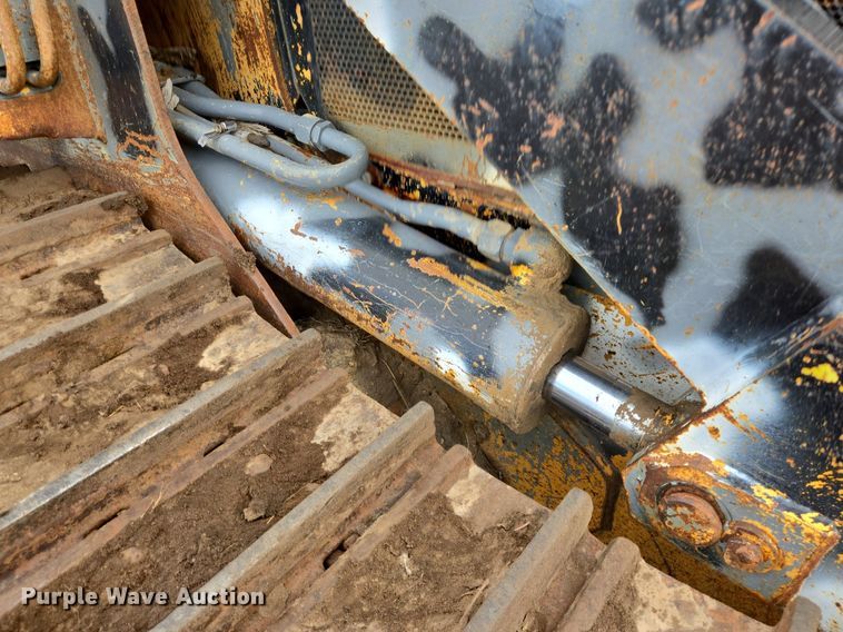 image for item DS7514 Case 1155 track loader